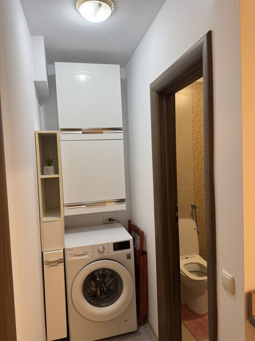 Apartament 2 camere in vila - curte, parcare incluse,direct proprietar