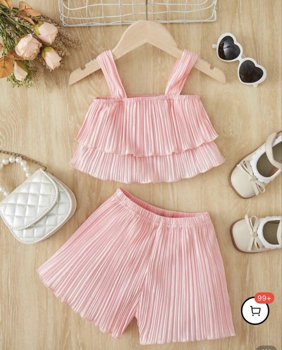 Дрешки за момиче по 9лв.