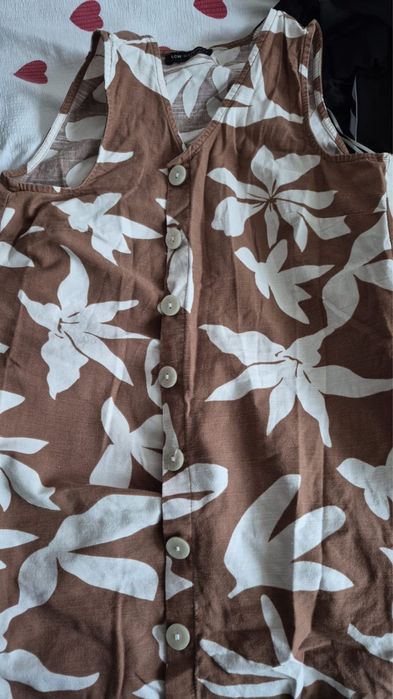 Отдам даром женские вещи