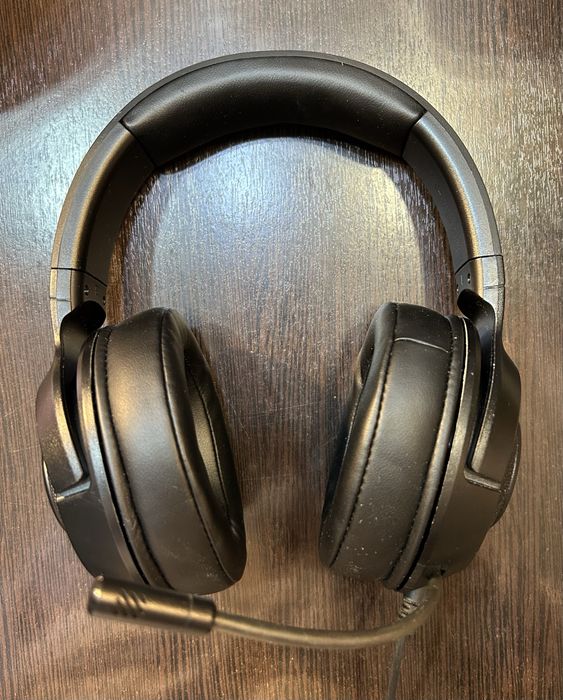 Продам наушники RAZER