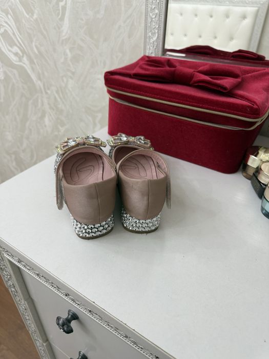Туфли для девочки