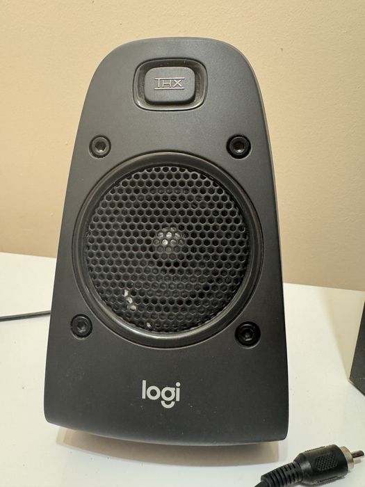 Set boxe Logitech 2.1 cu subwoofer