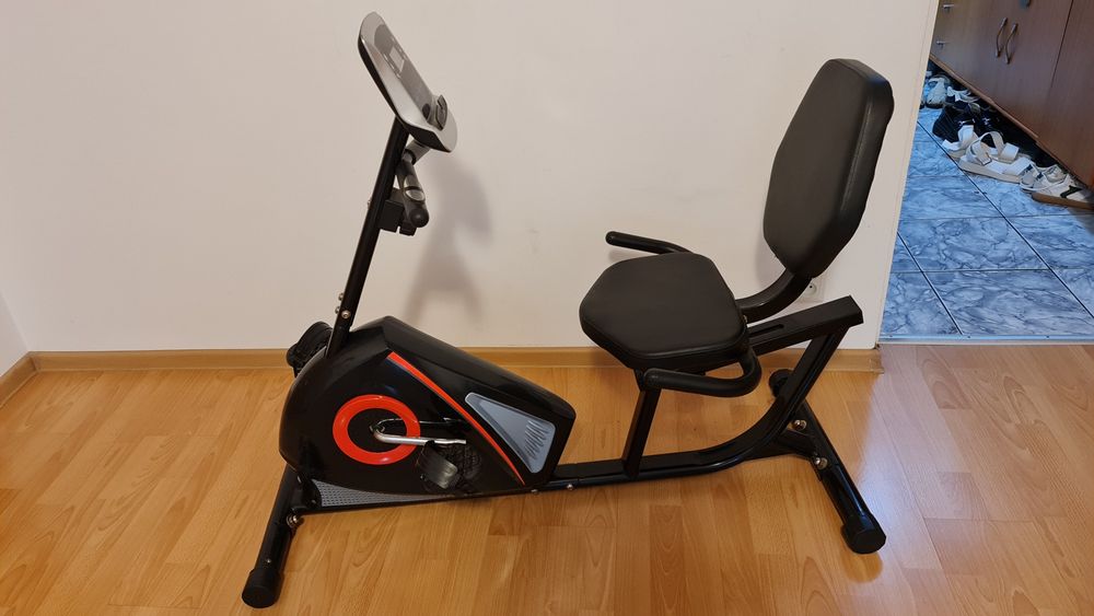 Bicicleta fitness joasa lată mecanică Lotto, cu scaun lat si spatar, foarte putin folosita