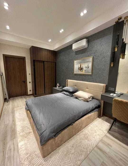 Сдается квартира возле метро Айбек