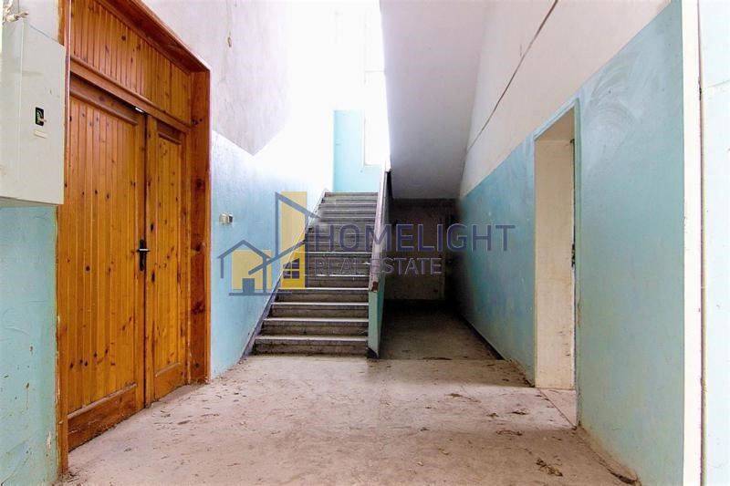 Продава се Склад в Брезник - 595 кв.м за 72 €/кв.м - Снимка #4