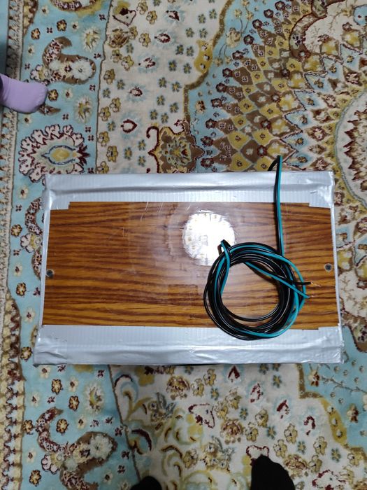 Продам сабвуфер Амп