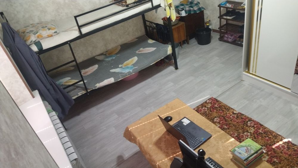 Mirobod 1 xonali uy bor ijaraga qoyamiz