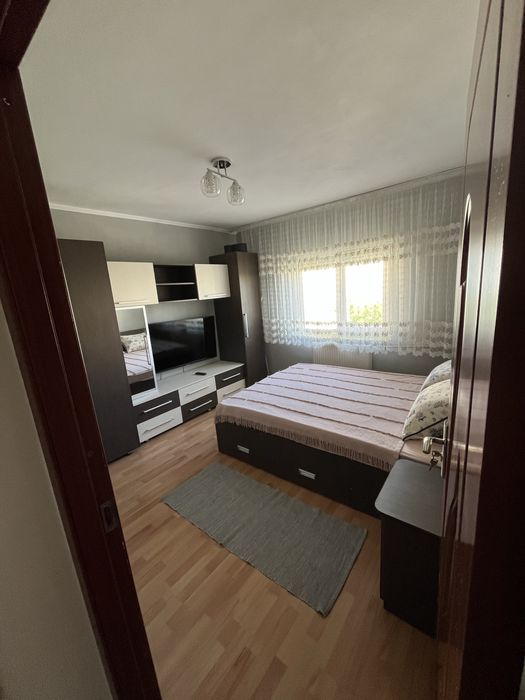 Inchirieaz apartament 2 camere