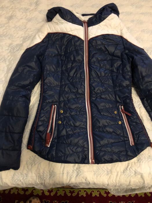 Куртки осень весна