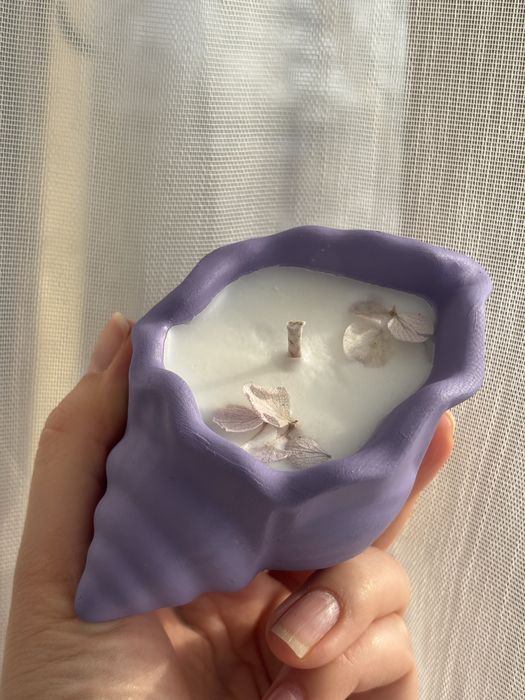 Свеча ракушка из гипса с кокосовым воском