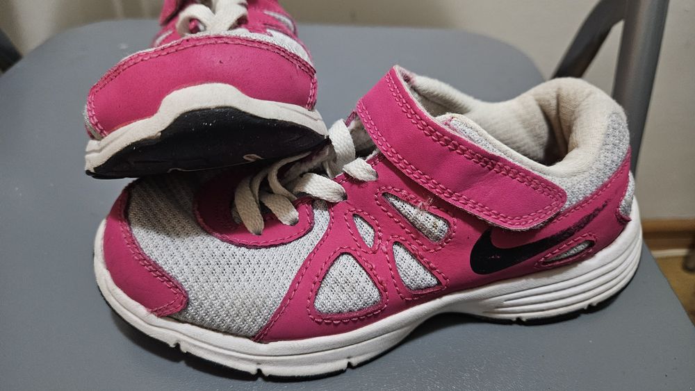 Adidasi nike 28,5 originali