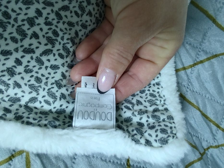 Одеяло на  Dou Dou