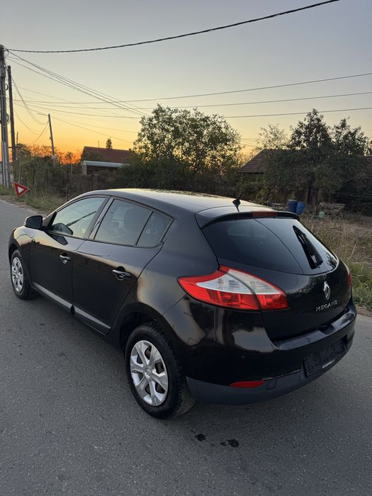 Renault megane 1.5 DCI 2009 clima pilot pret 2650€