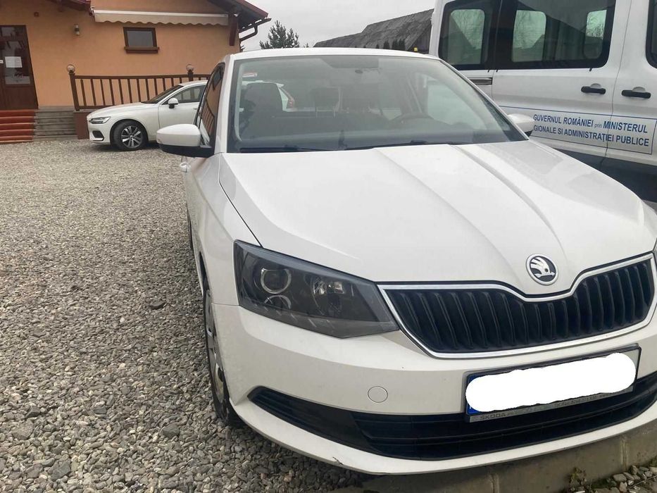 De vanzare SKODA FABIA 1.0