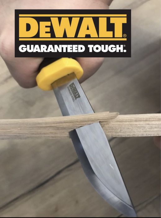 Универсален нож DeWALT с кобур  DWHT1-10354 90/246 мм