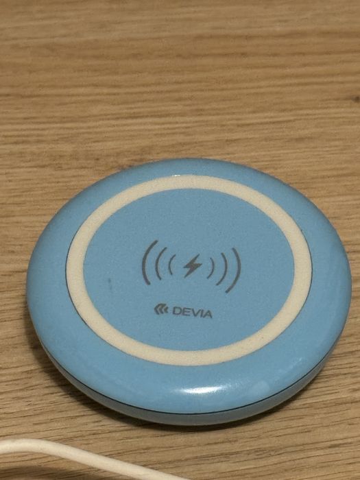 Безжично зарядно