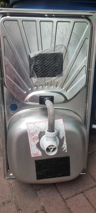 chiveta bucatarie si chiuveta baie