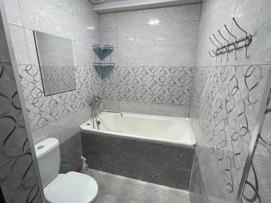 Продаётся квартира Чиланзар 1 квартал 2/3/4кирпич 2×4