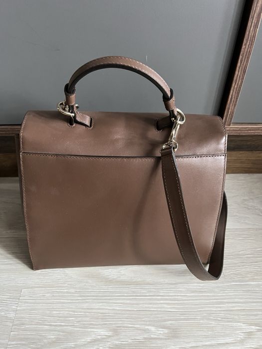 Furla дамска кожена чанта кафява