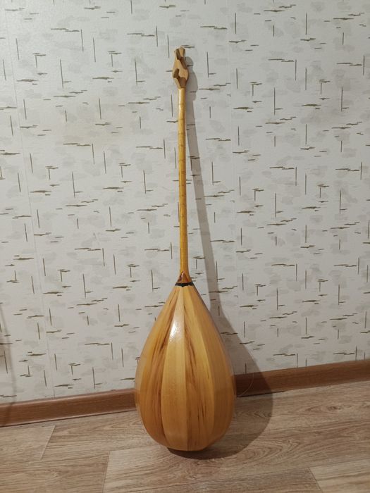 Домбыра продается