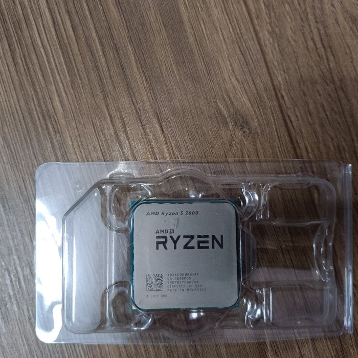 Продам процессор Ryzen 5 2600