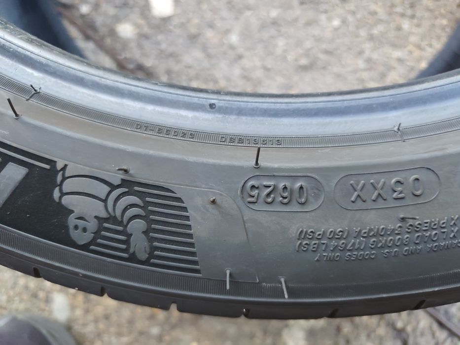 255/40/19" 1брой Michelin pilot sport 4s,dot0625,7mm