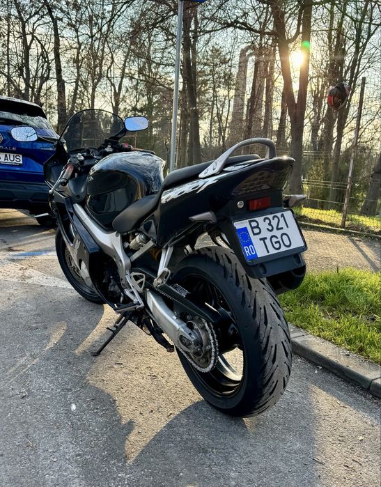 Honda CBR F4i an 2003