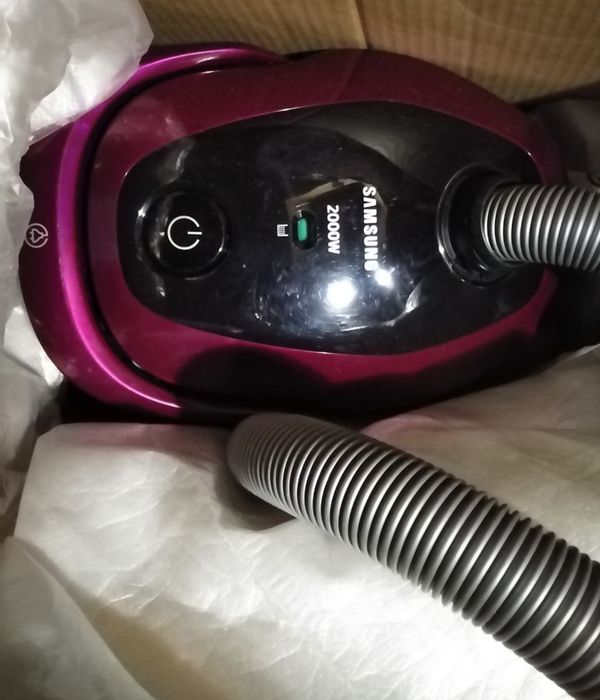 Пылесос Samsung со стаканом