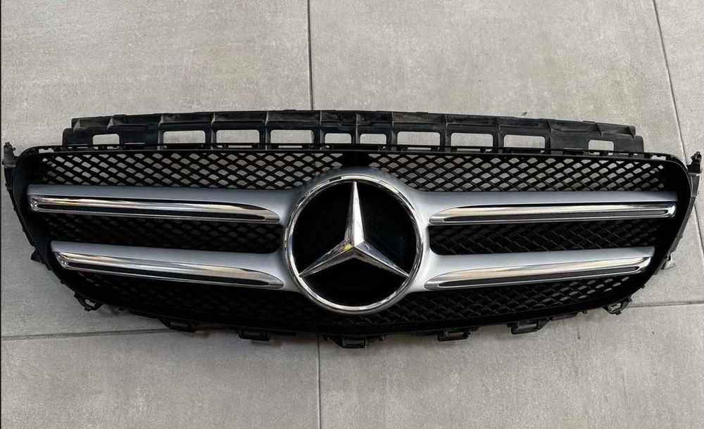 Оригинална предна решетка с емблема за Mercedes E-Class W213 2016–2020