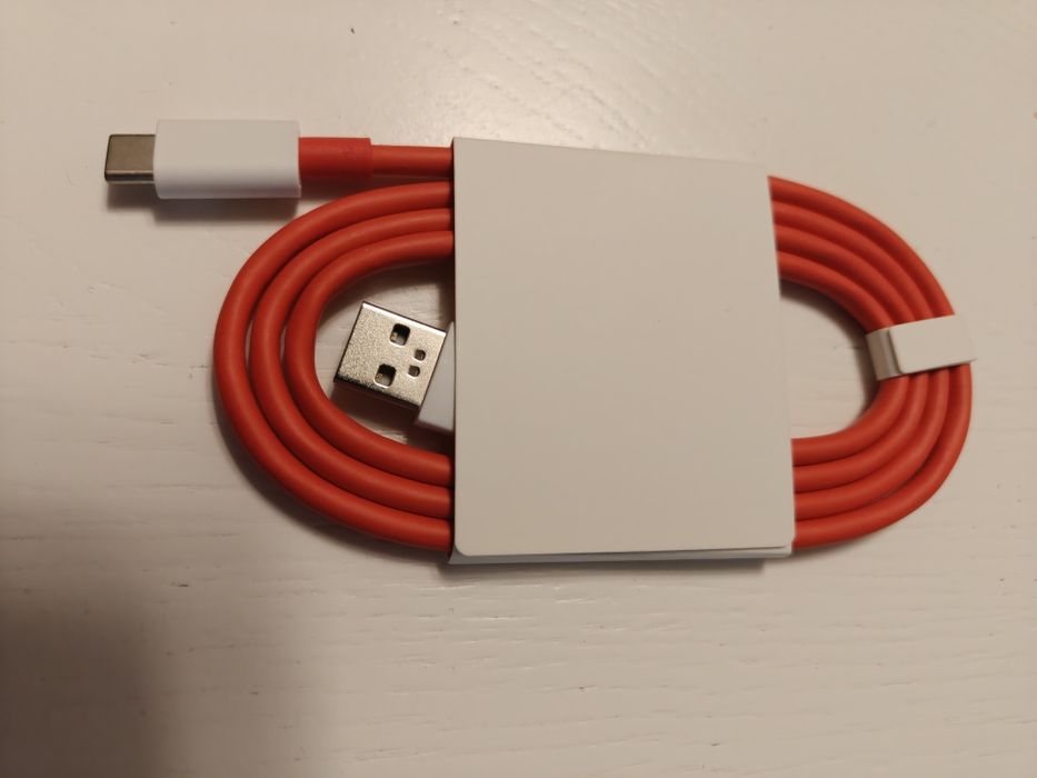 Vând telefon One Plus 9 Pro