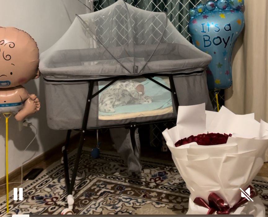 Продам детский манеж б/у