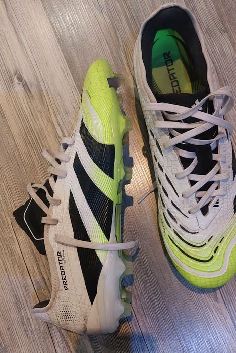 Мъжки футболни обувки бутонки