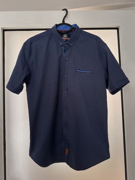 Мъжки ризи размер Л