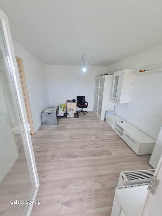 Garsonieră de închiriat!