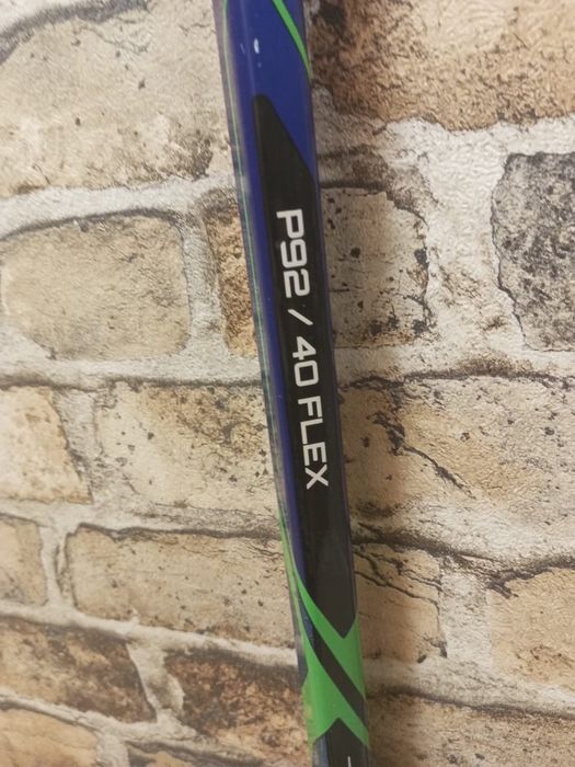 Продам клюшку Бауер