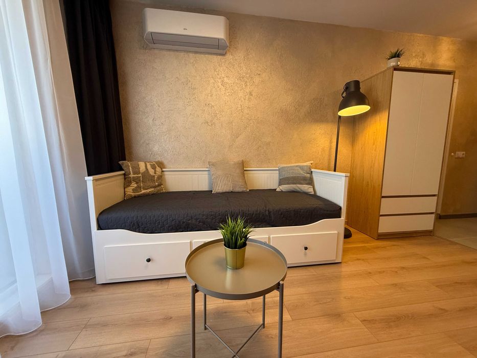 Продава се Едностаен апартамент в София, Света Троица - 40 кв.м за 1779 €/кв.м - Снимка #3