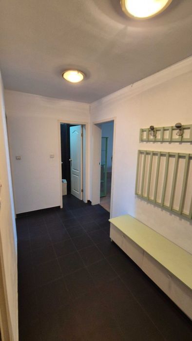 Дава се под наем Тристаен апартамент в София, Център - 111 кв.м за 1346.4 € - Снимка #9