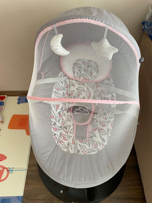 Електрическа люлка-Moni Meira