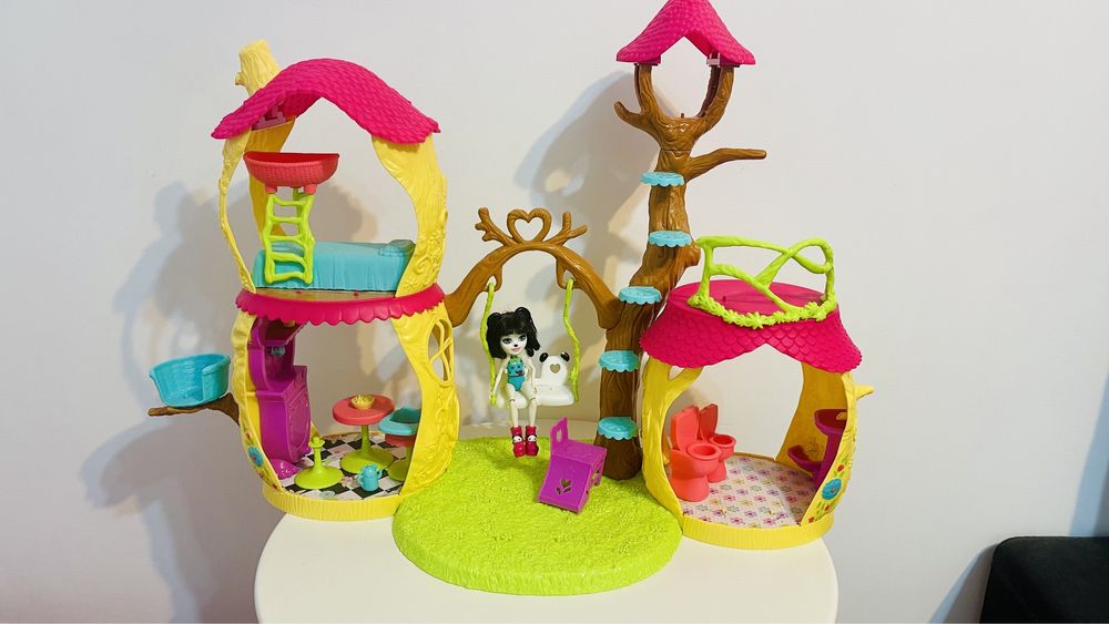 Casa pentru papusi Enchantimals originala