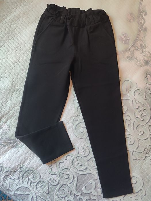 Кофта школьная 146р (на 9-11 лет)