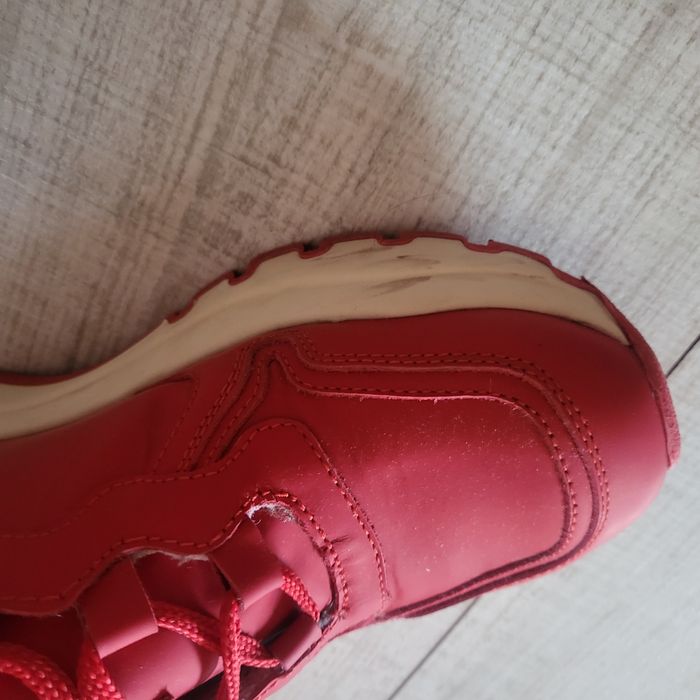 Маратонки  Дарис