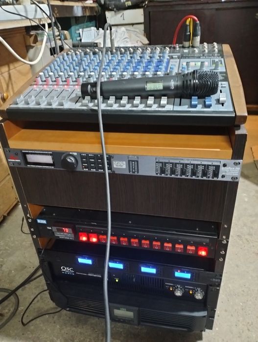 Mixer audio presonus Behringer nx 3000schimb cu telefon