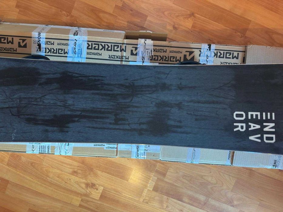 Snowboard Endevor 159