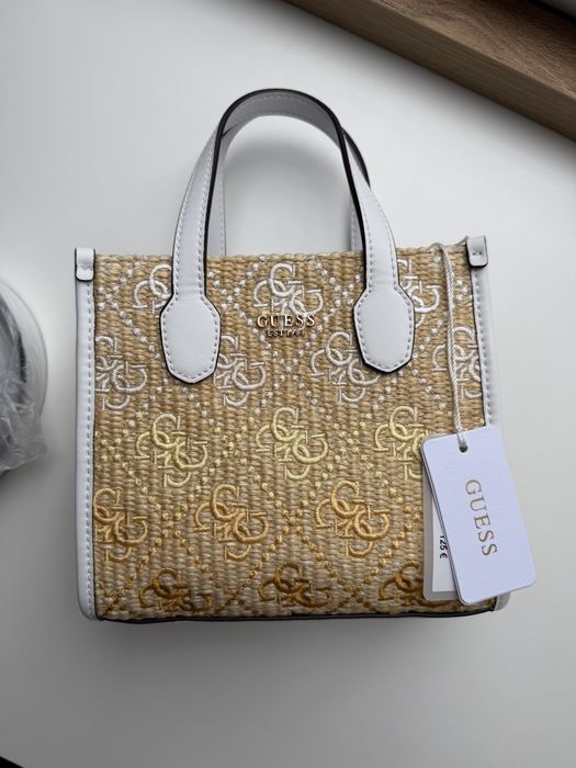 Дамска чанта Guess
