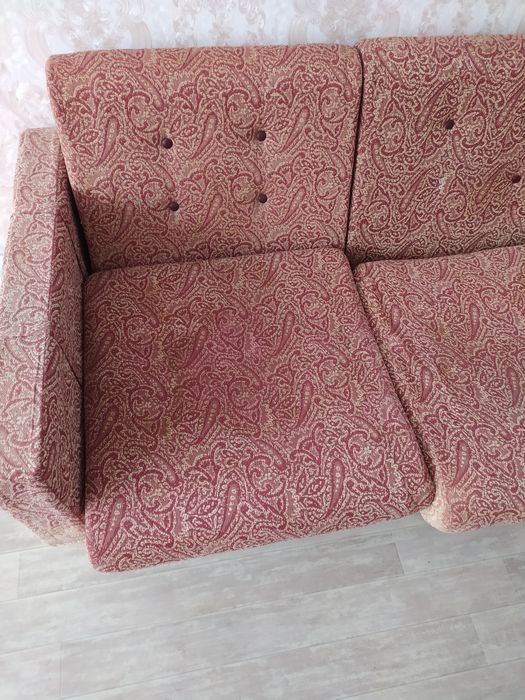 Диван софа советских времен