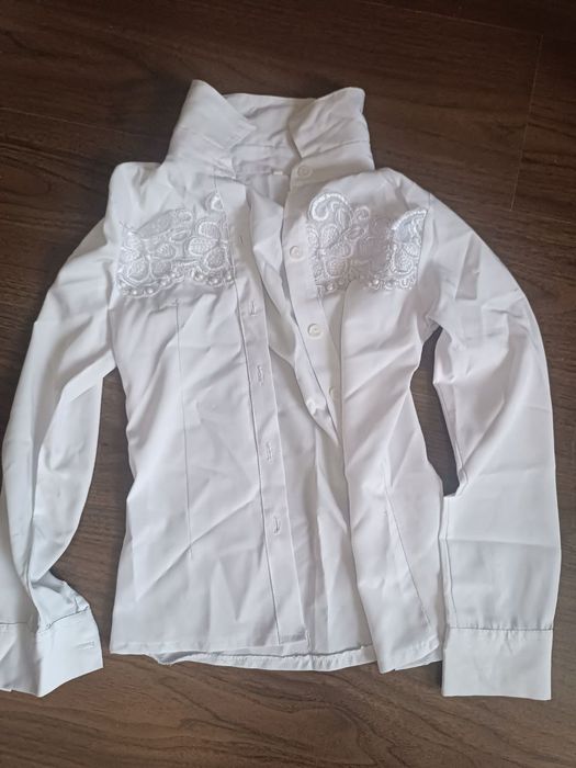 Продаются вещи на девочку 10-12 лет