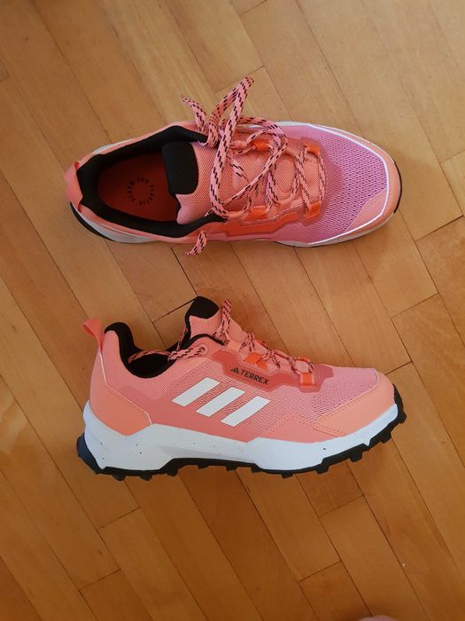 Обувки Adidas Terrex дамски