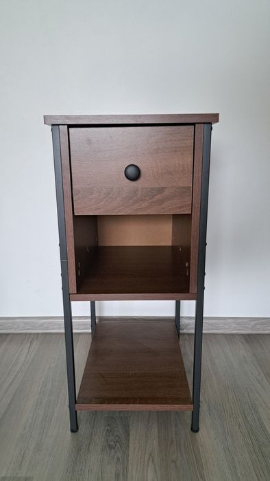 Нощно шкафче - кафяв дъб