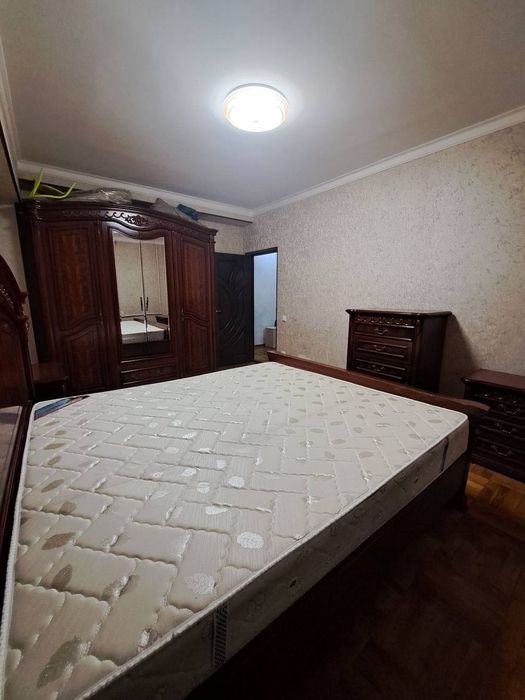 Кизларга кивартира бор