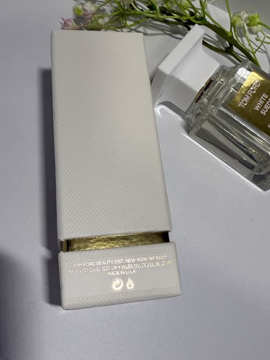 Продам парфюм TOM  FORD - WHITE SUEDE.